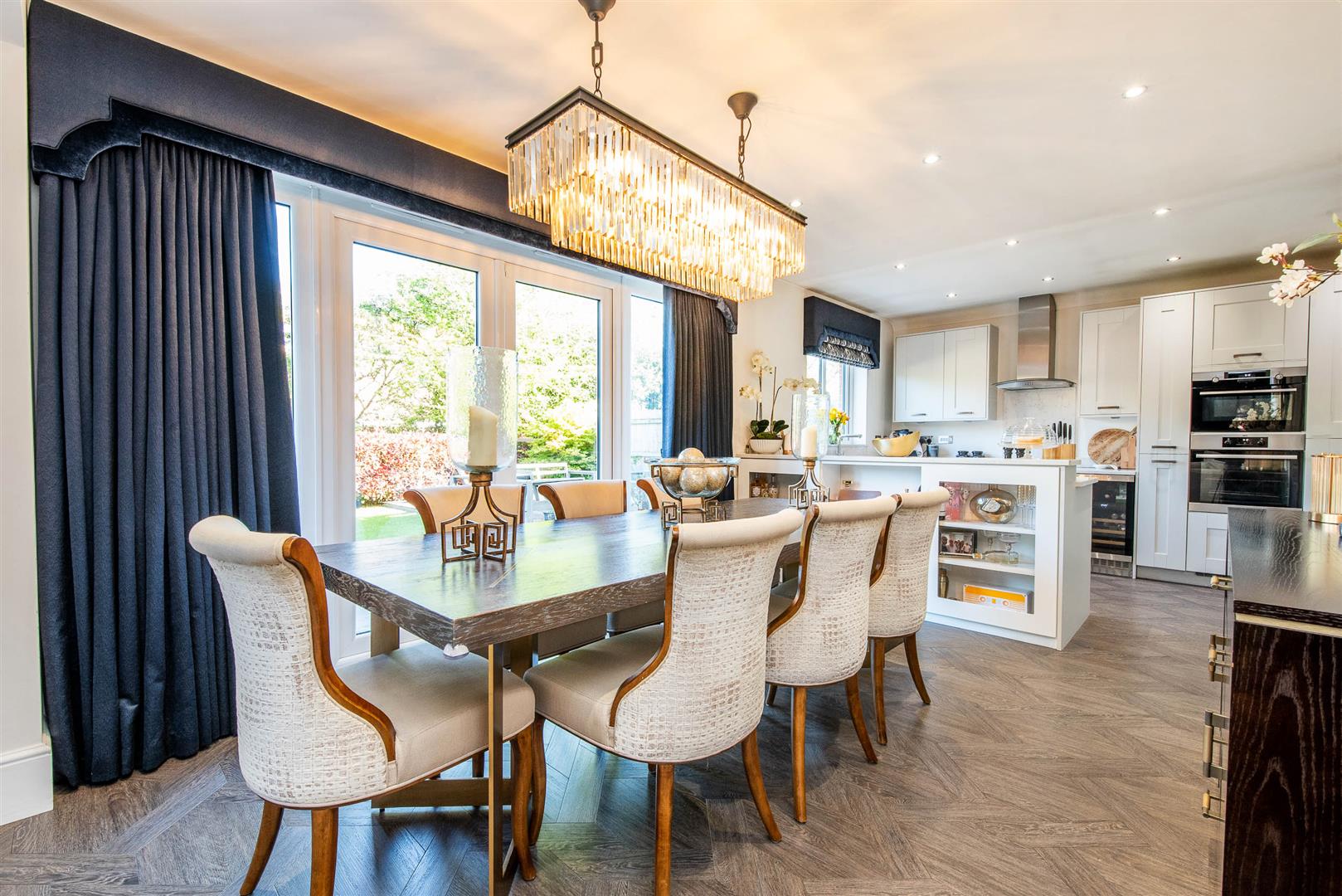 4 bed property in Parkhurst Avenue, Leyland